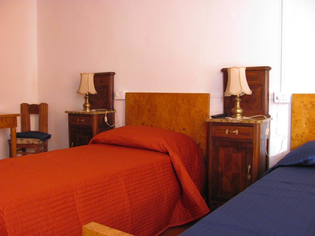 B&B San Francesco Parma Room photo